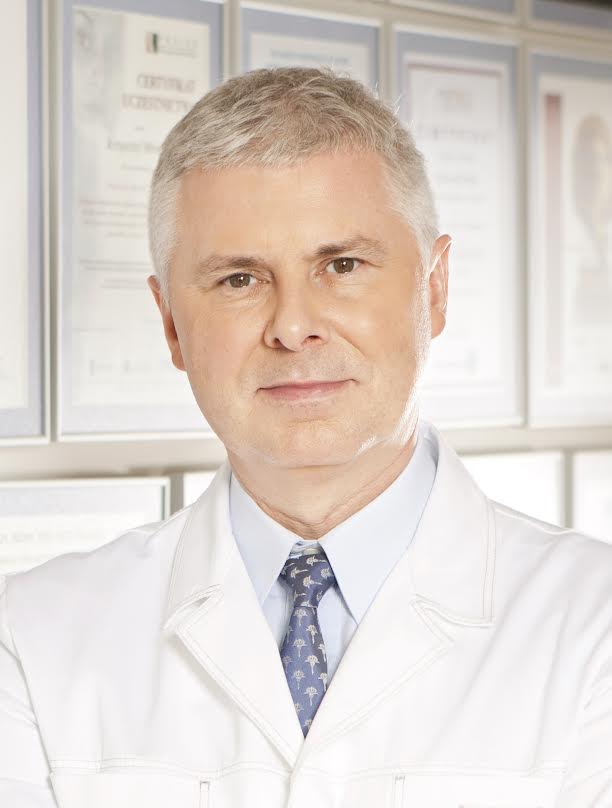 dr Krzysztof Miracki